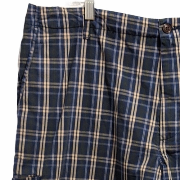 2/$20 Dockers blue plaid shorts sz 40 - Picture 2 of 6